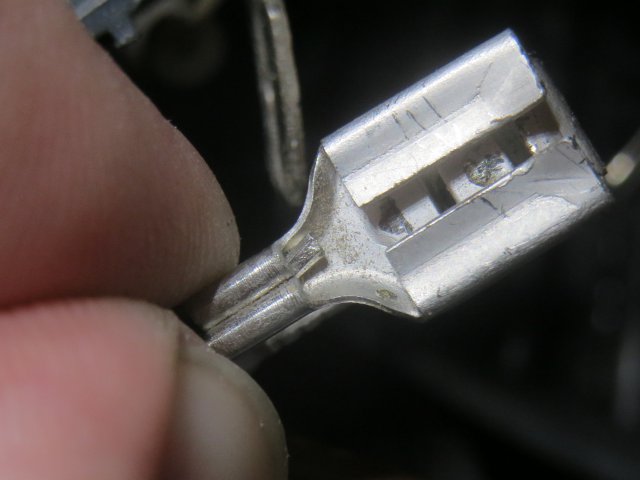 Fan connector.JPG