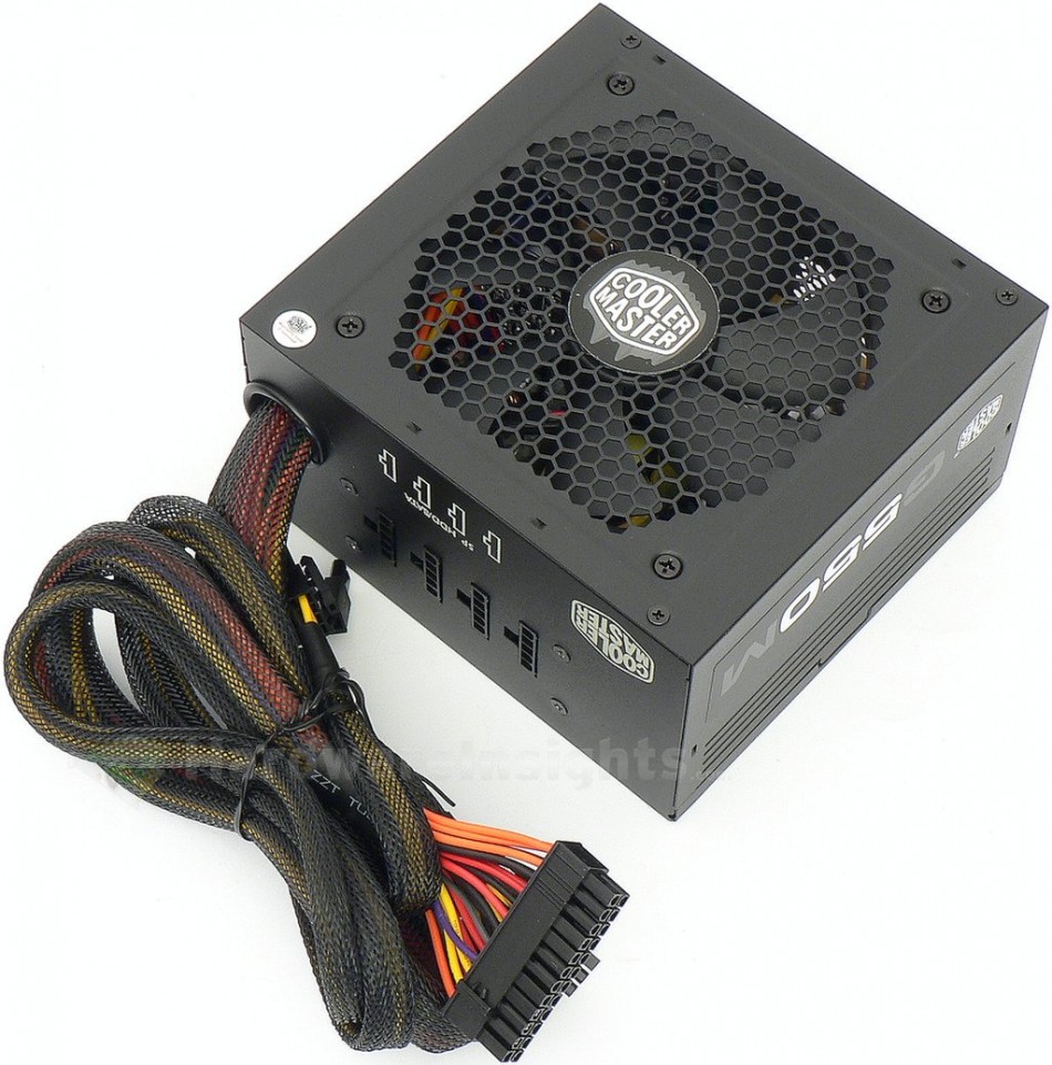 Cooler Master G550M outter view