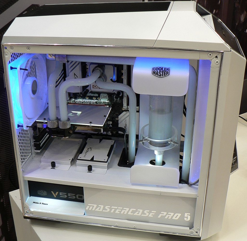 CM_MasterCase_Pro_5